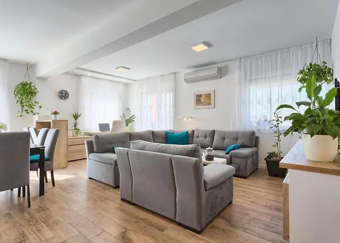 펜션 Bokan By Interhome