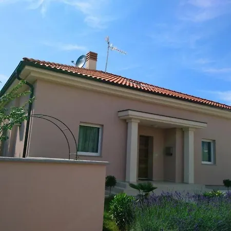 Bokan By Interhome * Pula